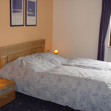 Altes Zollhaus Naehe Luxemburg Hotel Ammeldingen an der Our Екстериор снимка
