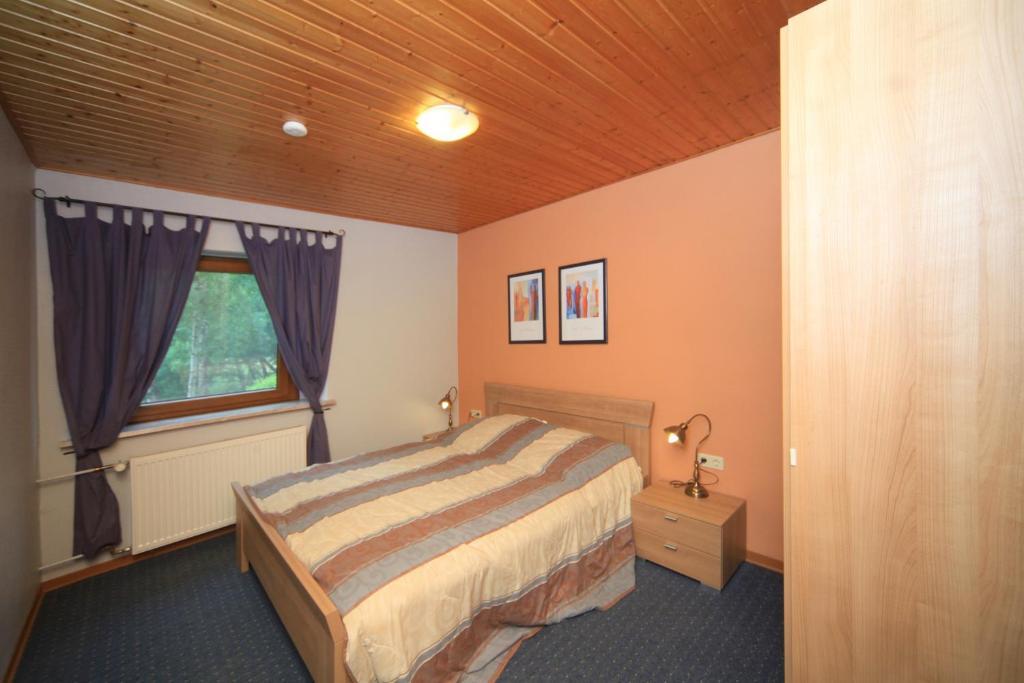 Altes Zollhaus Naehe Luxemburg Hotel Ammeldingen an der Our Стая снимка